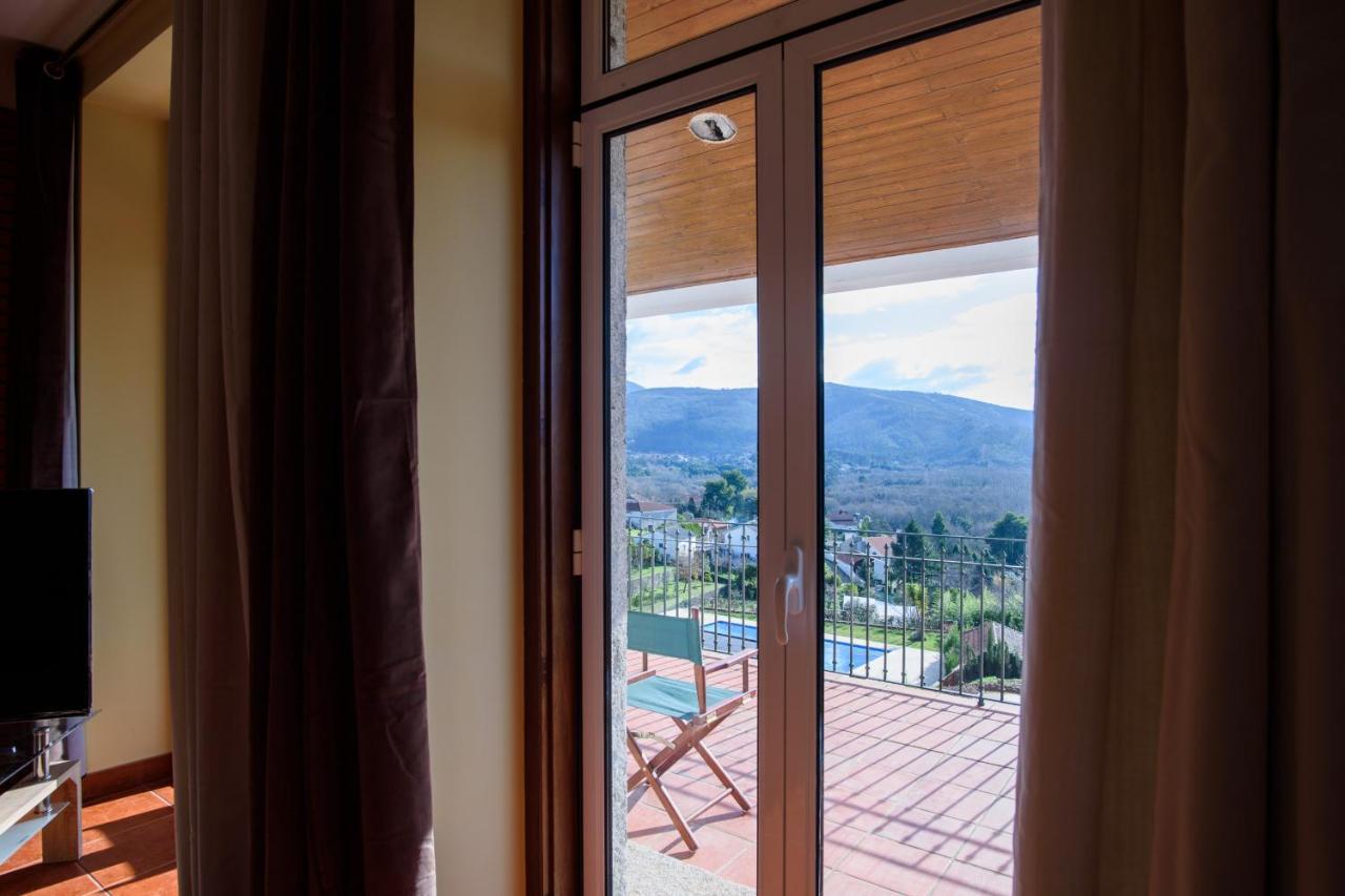 Deville Luxury Retreat Каминя Екстериор снимка