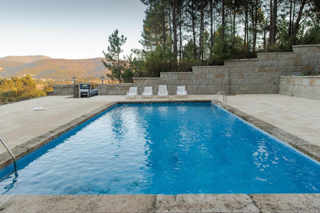 Deville Luxury Retreat Каминя Екстериор снимка